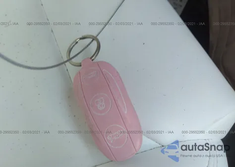 2018 Tesla Model X 75D/P100D/100D из США, поврежденный, VIN 5YJXCBE22JF103550